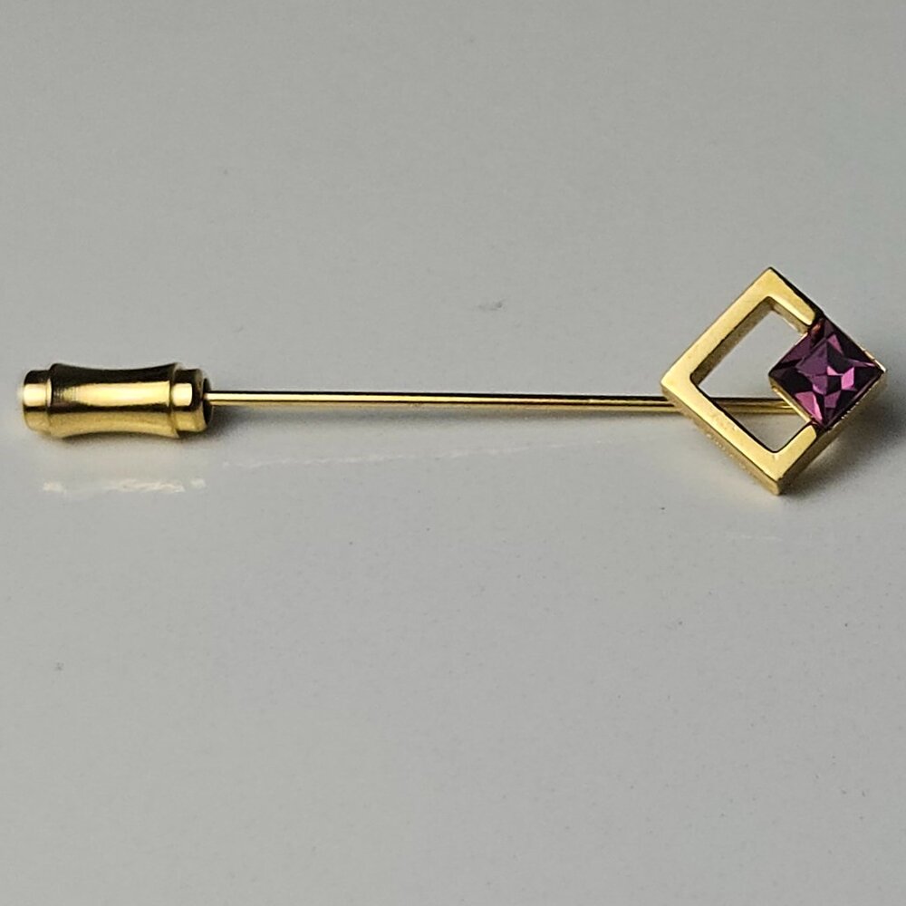 Vintage Marked Trifari Gold Brooch Pin Amethyst